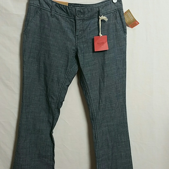 Mossimo Supply Women New Size W5×32L Fit 6 flare - Picture 3 of 6